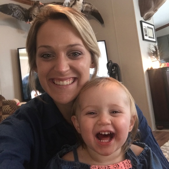 Kayla Locascio - Picture 2 of 9